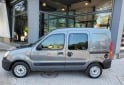 Utilitarios - Renault KANGOO CONFORT 5 ASIENTOS 2015 GNC 130000Km - En Venta