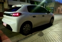 Autos - Peugeot 208 2023 Nafta 13000Km - En Venta