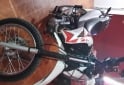 Motos - Honda Xr 2022 Nafta 9000Km - En Venta