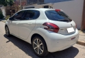 Autos - Peugeot 208 2019 Nafta 69900Km - En Venta