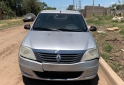 Autos - Renault RENAULT LOGAN 1.6N 8V L/2 2012 Nafta 235000Km - En Venta