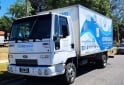 Camiones y Gras - CAMION FORD 915e CON FURGON  . AO 2012 - En Venta