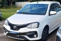 Autos - Toyota 2019 2019 Nafta 74500Km - En Venta