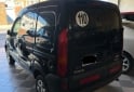 Utilitarios - Renault Kangoo 2011 GNC 220000Km - En Venta