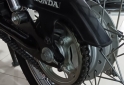 Motos - Honda Esd. 2011 Nafta 24000Km - En Venta