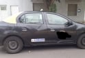 Autos - Renault logan 2018 GNC 450000Km - En Venta