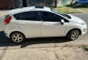 Autos - Ford Fiesta Kinectic Titanium 2013 Nafta 148000Km - En Venta