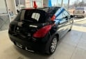 Autos - Peugeot 308 ALLURE NAV 2015 Nafta 170000Km - En Venta