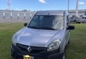 Utilitarios - Renault Kangoo 2015 Nafta 165000Km - En Venta