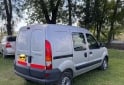 Utilitarios - Renault Kangoo 2015 Nafta 165000Km - En Venta