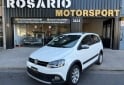 Autos - Volkswagen Suran Cross 2015 Nafta 89000Km - En Venta