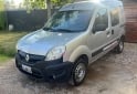 Utilitarios - Renault Kangoo 2015 GNC 276000Km - En Venta