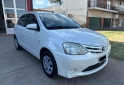 Autos - Toyota Etios 1.5 X 5MT 2015 Nafta 127000Km - En Venta