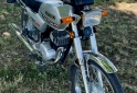 Motos - Suzuki Ax 100 2022 Nafta 11200Km - En Venta