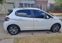 Autos - Peugeot 208 allure 1.6 2017 Nafta 72000Km - En Venta