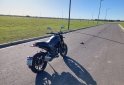 Motos - Benelli Leoncino 250 2023 Nafta 2400Km - En Venta