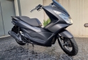 Motos - Honda Pcx 2018 Nafta 1400Km - En Venta