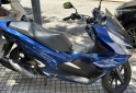 Motos - Honda PCX 2022 Nafta 11800Km - En Venta