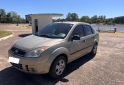 Autos - Ford Fiesta Max 2009 Nafta 261000Km - En Venta