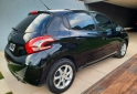 Autos - Peugeot 208 2014 Nafta 100000Km - En Venta