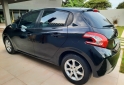 Autos - Peugeot 208 2014 Nafta 100000Km - En Venta