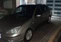 Autos - Ford Focus gua 2007 Nafta 250000Km - En Venta