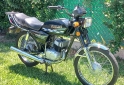 Motos - Suzuki Ax 100 2022 Nafta 10000Km - En Venta